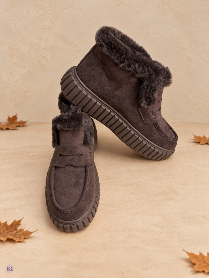 Loafer-Boots mit flauschigem Besatz
