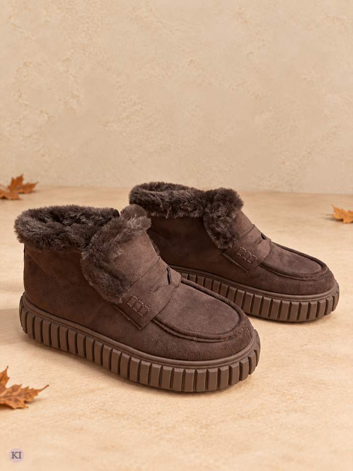 Loafer-Boots mit flauschigem Besatz