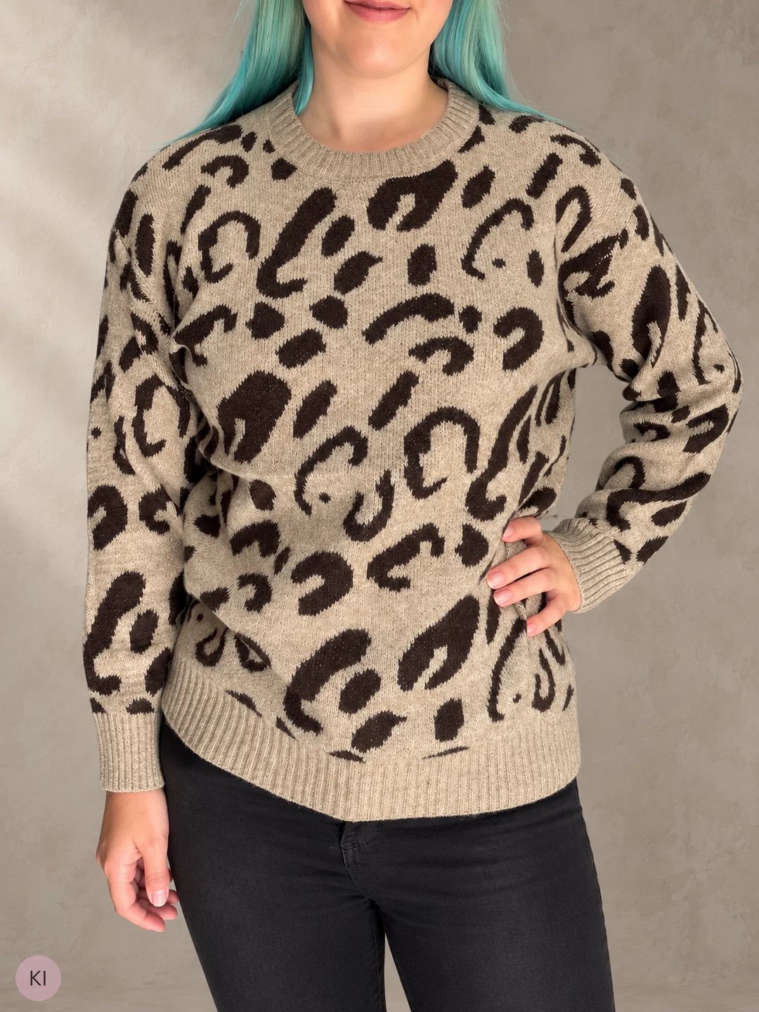 Strickpullover mit Leo-Muster