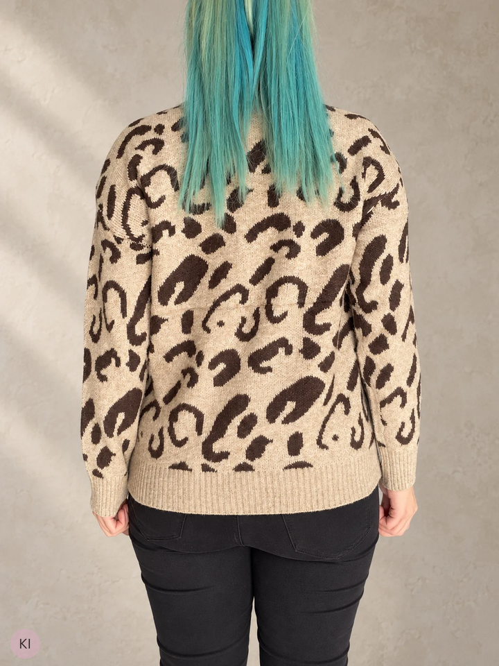 Strickpullover mit Leo-Muster