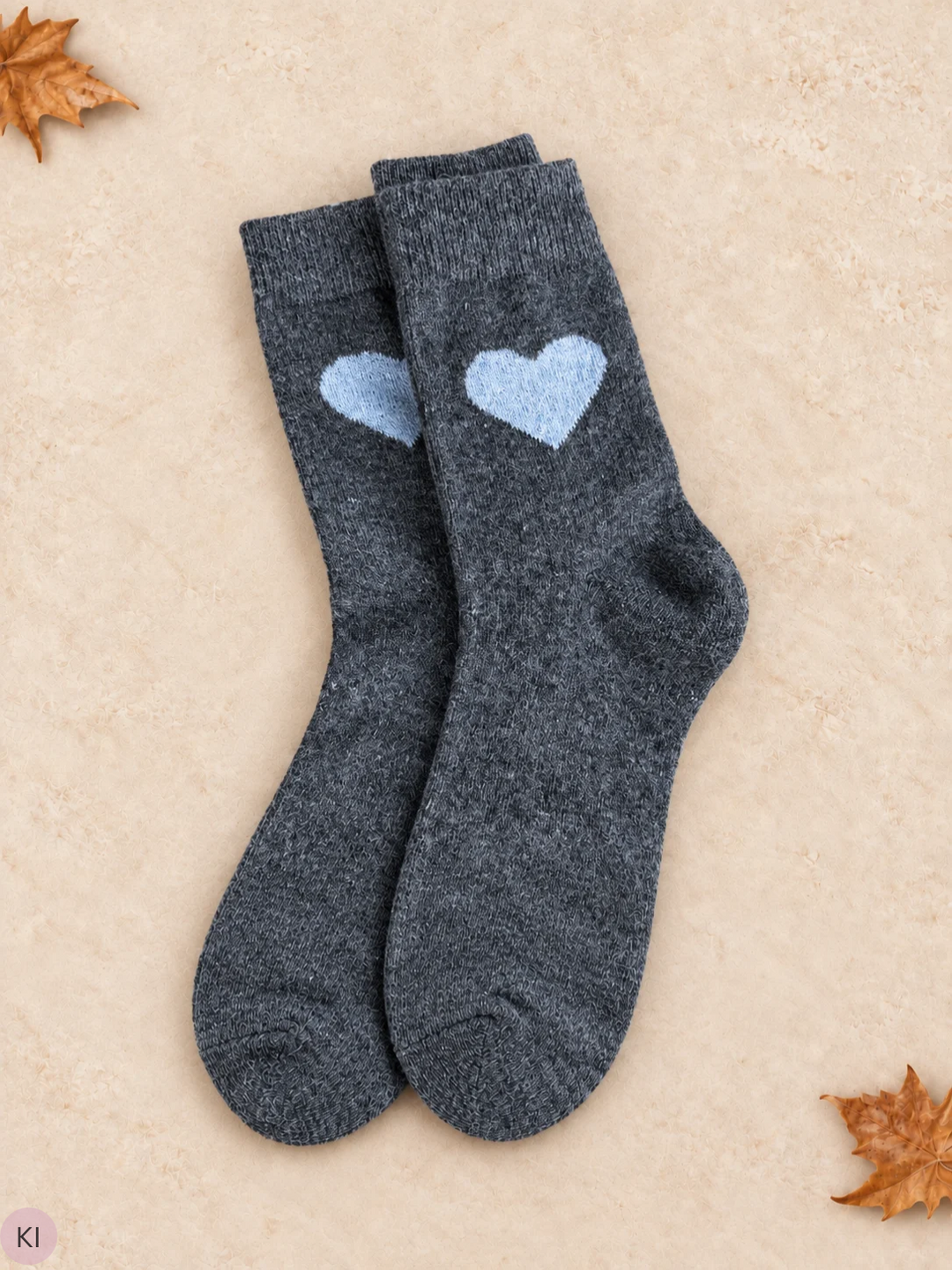 Kuschelige Socken mit Herz