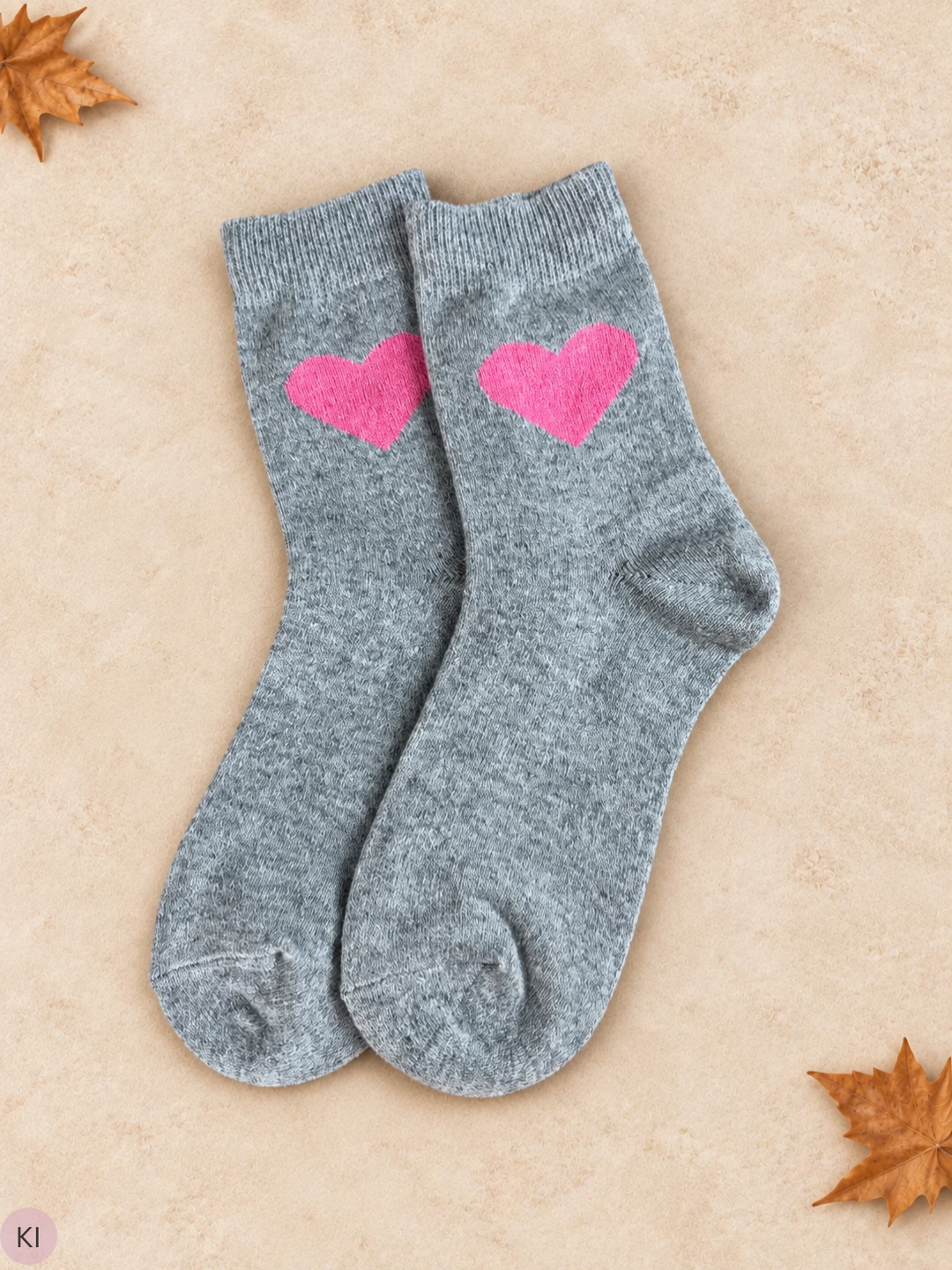 Kuschelige Socken mit Herz
