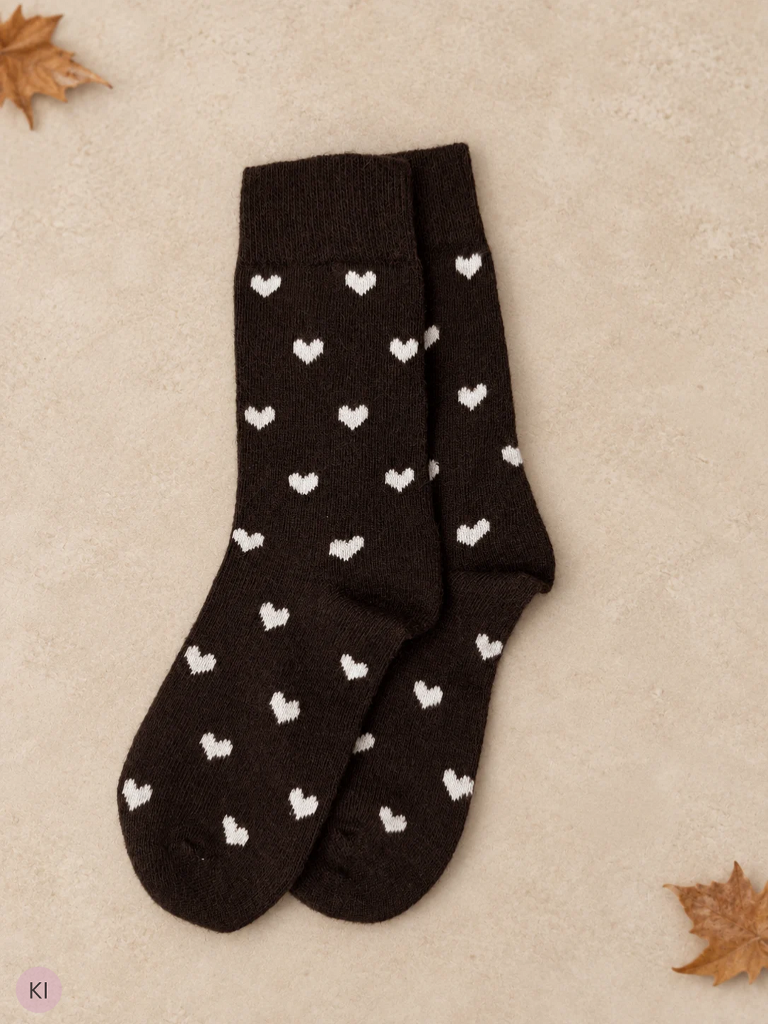 Kuschelige Socken mit Herzchenmuster