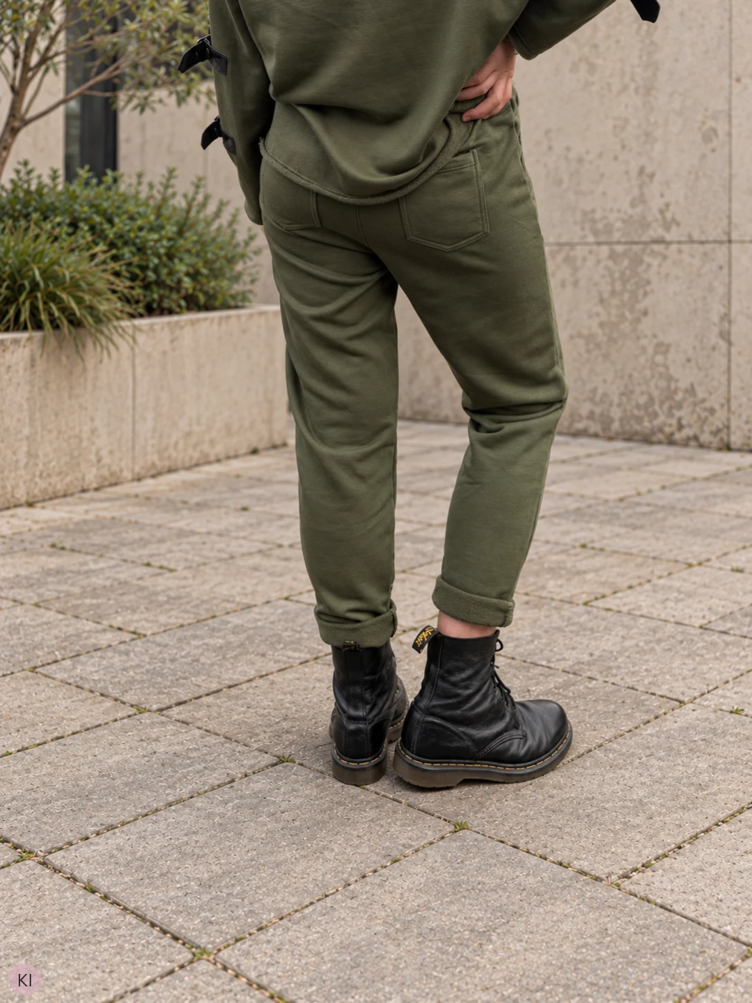 Cargohose mit Schnallendetails