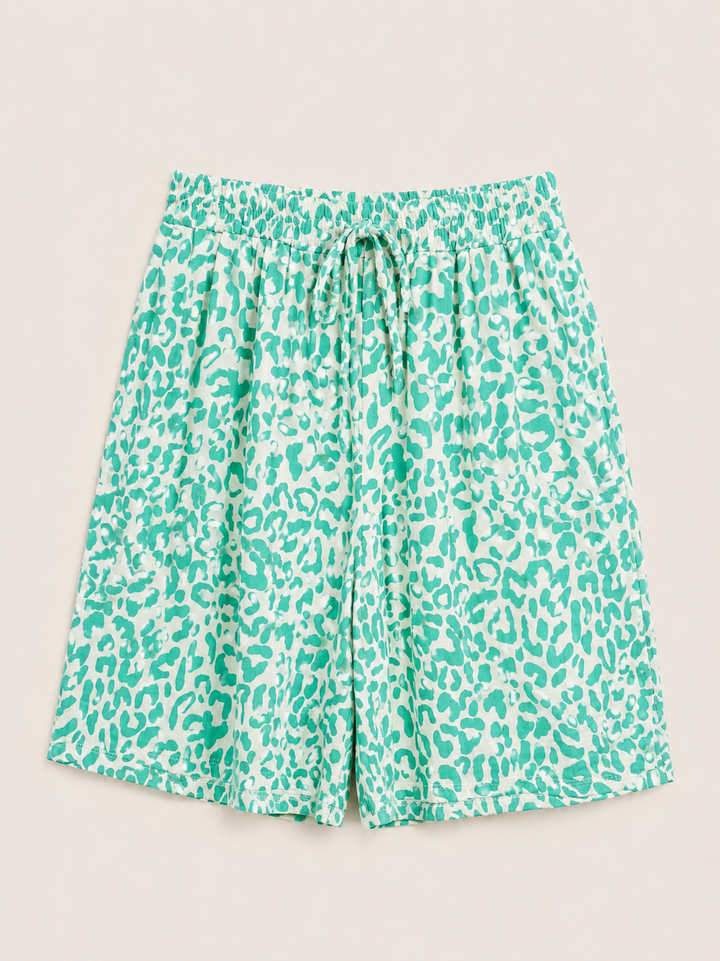 Muselin Shorts mit Leo-Print